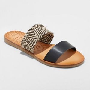 EUC DV by Dolce Vita Two Strap Sandals (Size: 10)